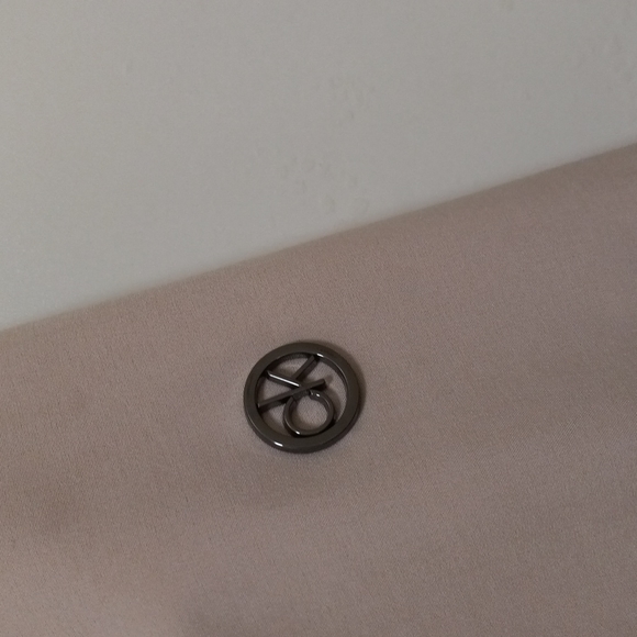 Calvin Klein waterproof jacket - Picture 4 of 13